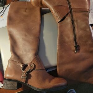 Riding Boots. Size 8 1/2. Vince Camuto